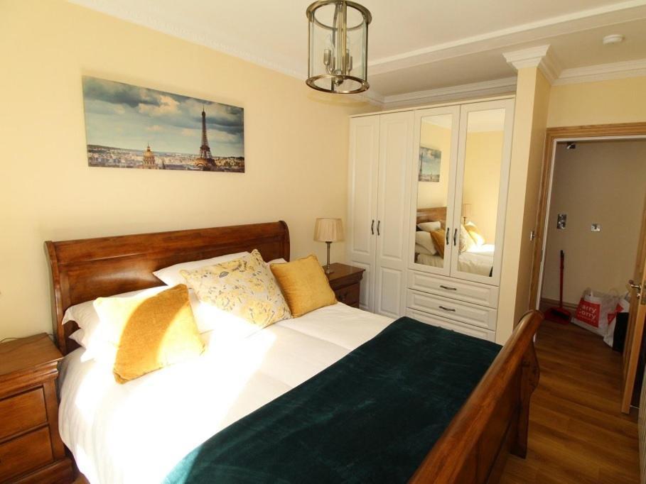 The Post House Apartment *